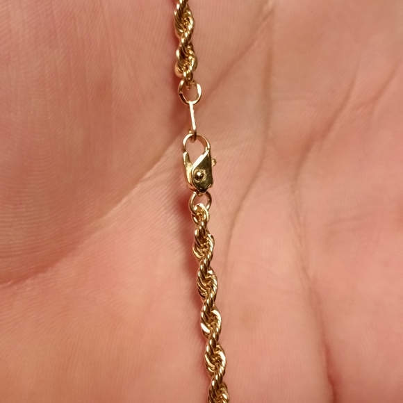 Gold Rope Chain - Picture 7 of 7